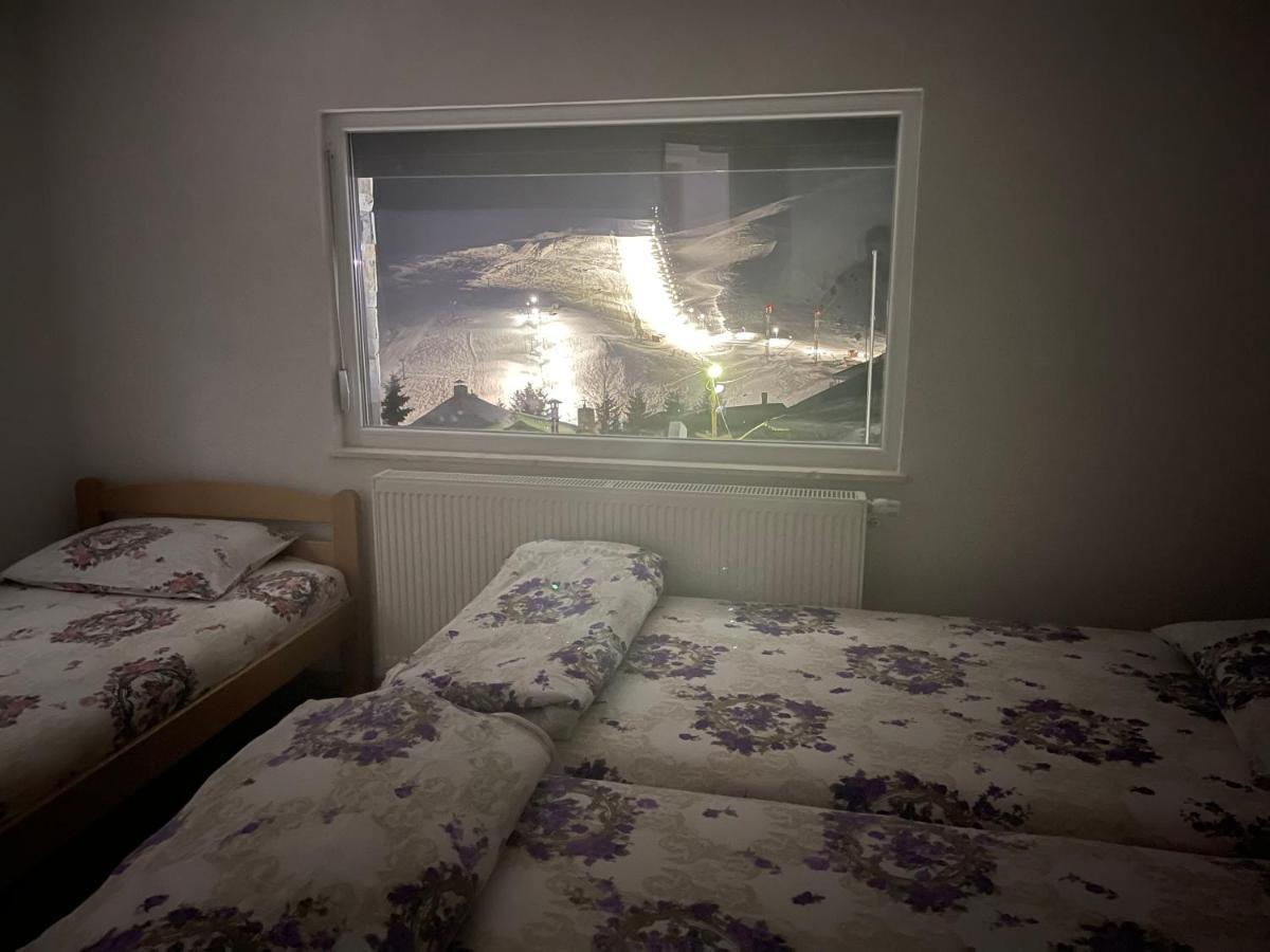 Villa 80 Kodra E Diellit 泰托沃 外观 照片